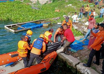 Terpeleset Usai Beri Makan Ikan, Bornok Lumbantoruan Jatuh dan Tenggelam di Danau Toba