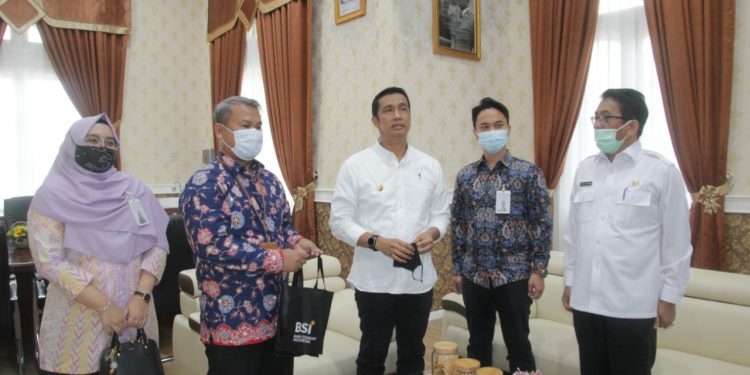 Walikota Siantar Sambut Baik Beroperasinya Bank Syariah Indonesia