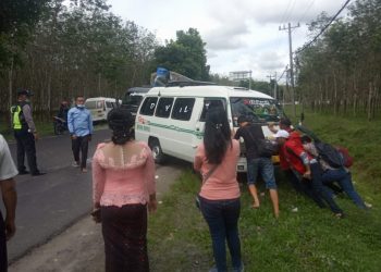 Mobil Anggota Polisi Terlibat Kecelakaan Beruntun di Jalinsum Siantar Medan