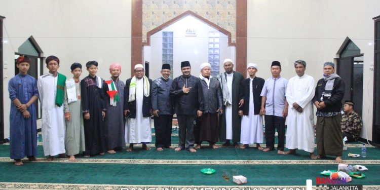 Hadiri Maulid di Karang Anyer, Hasim Teladani Kepemimpinan Nabi Muhammad SAW Hadiri Maulid di Karang Anyer, Hasim Teladani Kepemimpinan Nabi Muhammad SAW