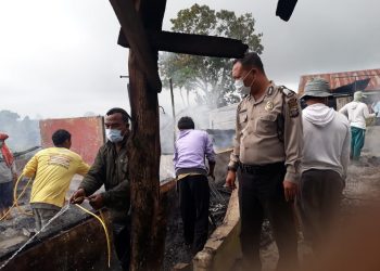Rumah Johriaman Purba dan Magdalena boru Munthe Dilalap Si Jago Merah