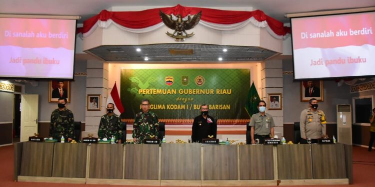 Bahas Ketahanan Pangan, Pangdam I/BB Mayjen TNI Irwansyah Gelar Pertemuan dengan Pemprov Riau