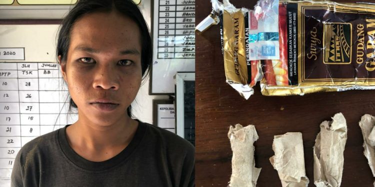 Fajar Alfiansyah Diamankan Simpan 4 Paket Ganja Fajar Alfiansyah Diamankan Simpan 4 Paket Ganja