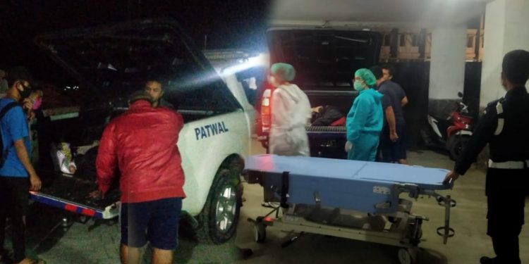 Sepedamotornya Tabrakan dengan Mobil, Ibrahim Sinaga bersama Marpungu Tamba Terlempar ke Sungai dan Tewas Sepedamotornya Tabrakan dengan Mobil, Ibrahim Sinaga bersama Marpungu Tamba Terlempar ke Sungai dan Tewas