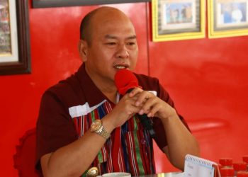 Bupati Taput Perjuangkan Sekolah dan Puskesmas di Daerah Terisolir Tersentuh Internet