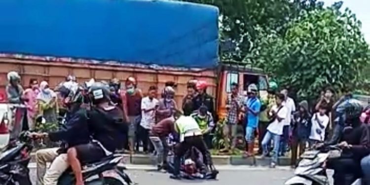 Budi Nasution Meregang Nyawa Digilas Truk di Jalan Lintas Siantar-Medan