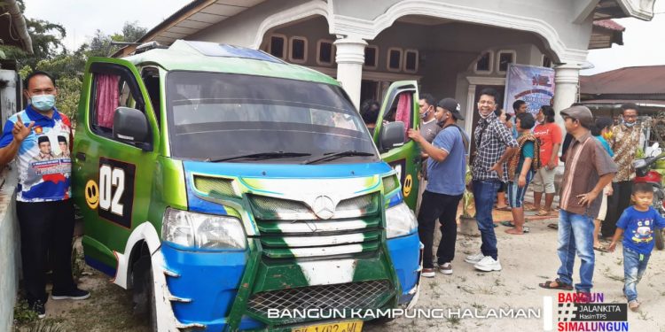 Warga Terkejut Lihat TPS Kendarai Mopen: On Ma Supir Angkot i, Jalang Kamu Supir Angkot i