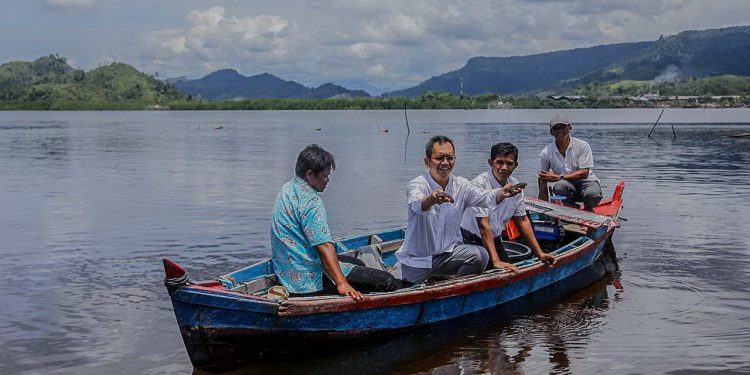 Sihar Sitorus Lihat Potensi Sektor Ekonomi Pada Pengembangan Teripang Laut di Tapteng