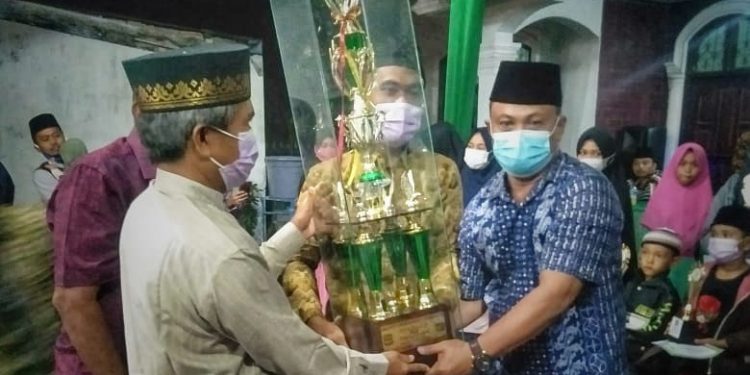 MTQ Kecamatan Siantar Marimbun Ditutup, Kelurahan Pematang Marihat Juara Umum