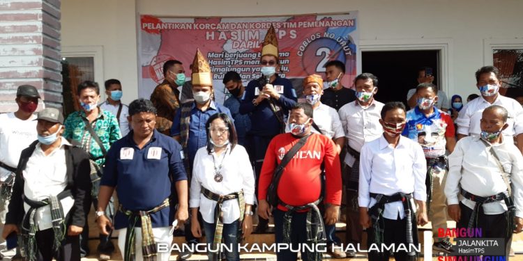 Pelantikan Korcam dan Kordes Hasim-TPS di Dapil I Bernuansa Adat Simalungun Pelantikan Korcam dan Kordes Hasim-TPS di Dapil I Bernuansa Adat Simalungun