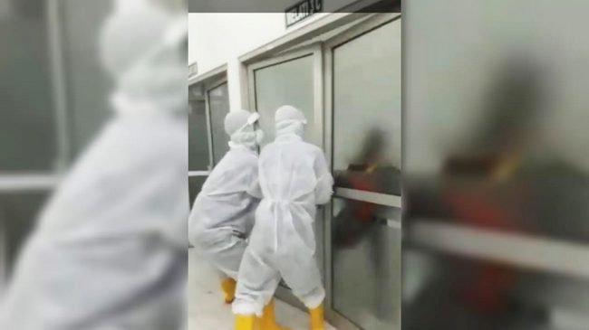 Viral, Video Kakek Berstatus PDP Mengamuk di Rumah Sakit Viral, Video Kakek Berstatus PDP Mengamuk di Rumah Sakit