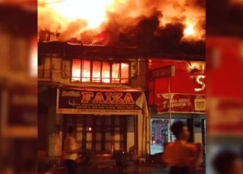 Polres Labuhanbatu Merilis 11 Ruko Terbakar di Kotapinang, Api Berasal dari Toko Kain Batik