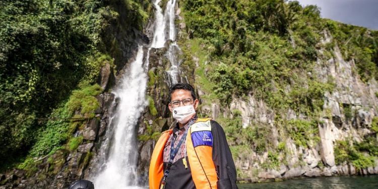 Menparekraf Gandeng Komisi X DPR Dorong Peningkatan Kompetensi SDM Parekraf Toba Menparekraf Gandeng Komisi X DPR Dorong Peningkatan Kompetensi SDM Parekraf Toba