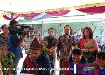 TPS dan Istri, Sederhana dan Mudah Berbaur dengan Warga