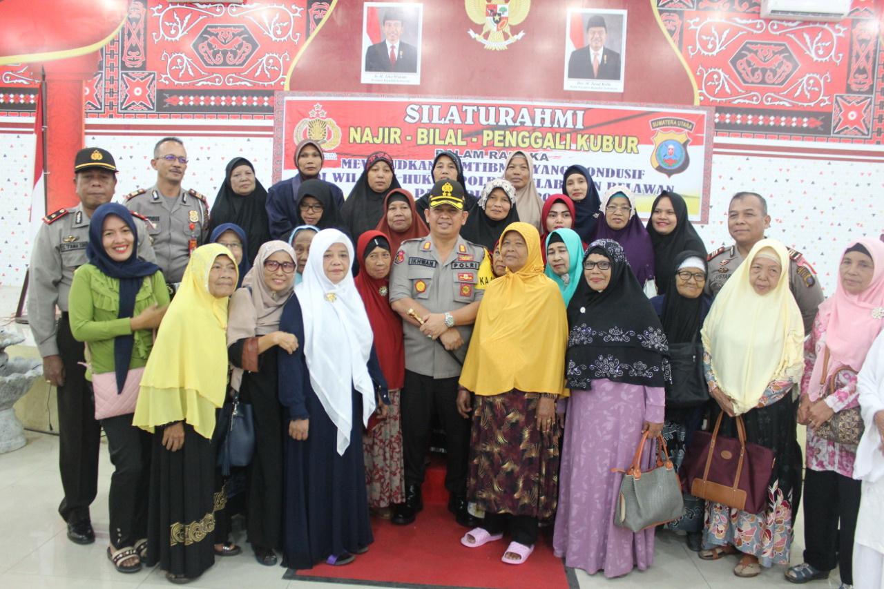 Kapolres Pelabuhan Belawan Panggil Penggali Kubur ke Mako Kapolres Pelabuhan Belawan Panggil Penggali Kubur ke Mako