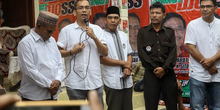 Warga Desa Ini Ungkap Kebaikan DL Sitorus Berangkatkan Haji Orang-orang Sipirok