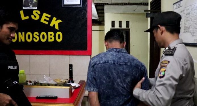 Tujuh Kali Melakukan Aksi Kejahatan, Resedivis Jambret ini Akhirnya Dibekuk Tujuh Kali Melakukan Aksi Kejahatan, Resedivis Jambret ini Akhirnya Dibekuk