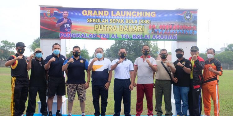 Kapolres Tanjung Balai Hadiri Grand Launching Sekolah Sepak Bola (SSB) Putra Bahari Lanal TBA