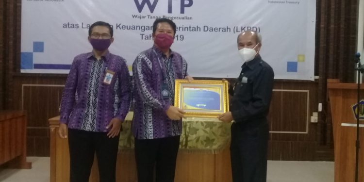 Pemkab Samosir Kembali Raih Opini WTP dari BPK