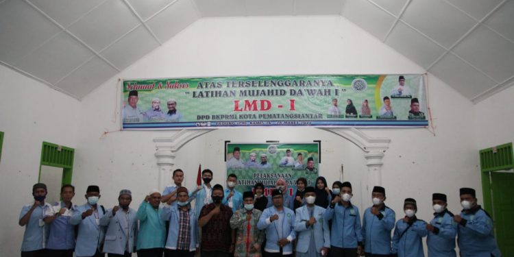 Walikota Siantar Berharap Peserta Latihan Mujahid Dakwah BKPRMI Mampu Memakmurkan Masjid