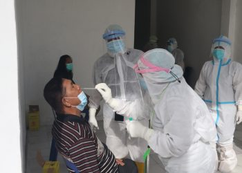 Warga Antusias Ikuti Swab Test Massal di Rumah Singgah Siantar