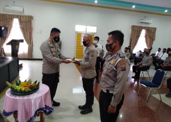 Kapolres Tapteng Pimpin Doa Bersama, Berangkatkan Personil Ikuti Seleksi Perwira