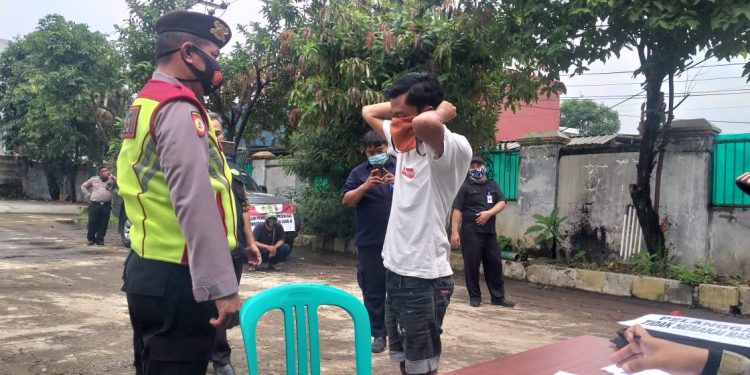 Polsek Cibinong Gelar Ops Yustisi Cegah Penyeberan Covid -19