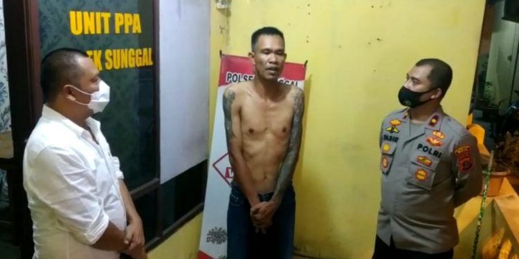 Roy Sidabukke, Preman Pemalak Tukang Sate yang Viral Roy Sidabukke, Preman Pemalak Tukang Sate yang Viral