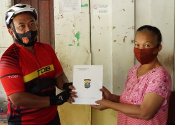 Kapolres Simalungun Beri Bantuan Tambahan Modal Usaha ke UMKM, Untuk Tetap Berdagang di Masa Pandemi