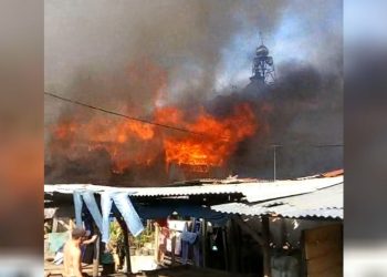36 Rumah dan 1 Musholla Dilalap Api di Medan Belawan