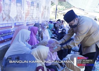 Jalan Berlubang tak Kurangi Semangat Bang Hasim Temui Warga dan Jamaah Masjid Al Ikhlash di Raya Kahean