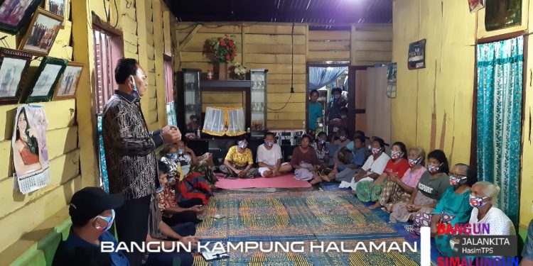 Warga Tanjung Pasir: Pak TPS, di Sini Harga Pupuk Bersubsidi Rp270 Ribu-Rp300 Ribu...