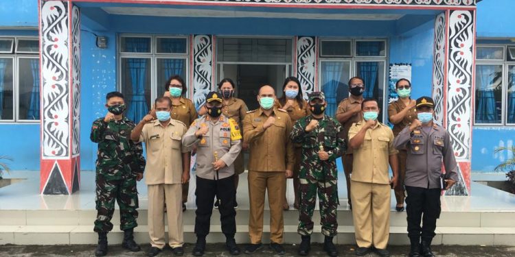Patroli Dialogis Kapolres bersama Dandim Simalungun di Masa Tenang Pilkada 2020 Patroli Dialogis Kapolres bersama Dandim Simalungun di Masa Tenang Pilkada 2020