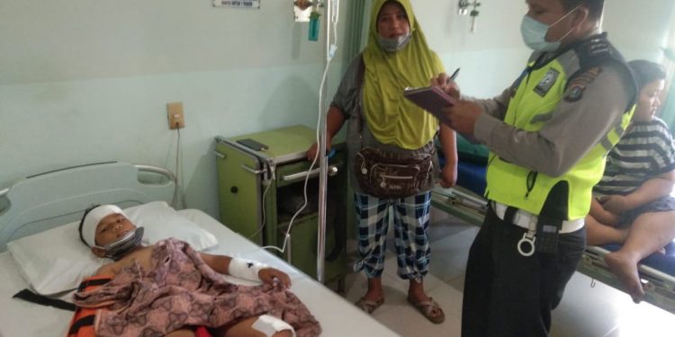 Naik Sepedamotor dengan Kecepatan Tinggi, Seorang Siswa SMP di Siantar Tabrak Bocah 8 Tahun