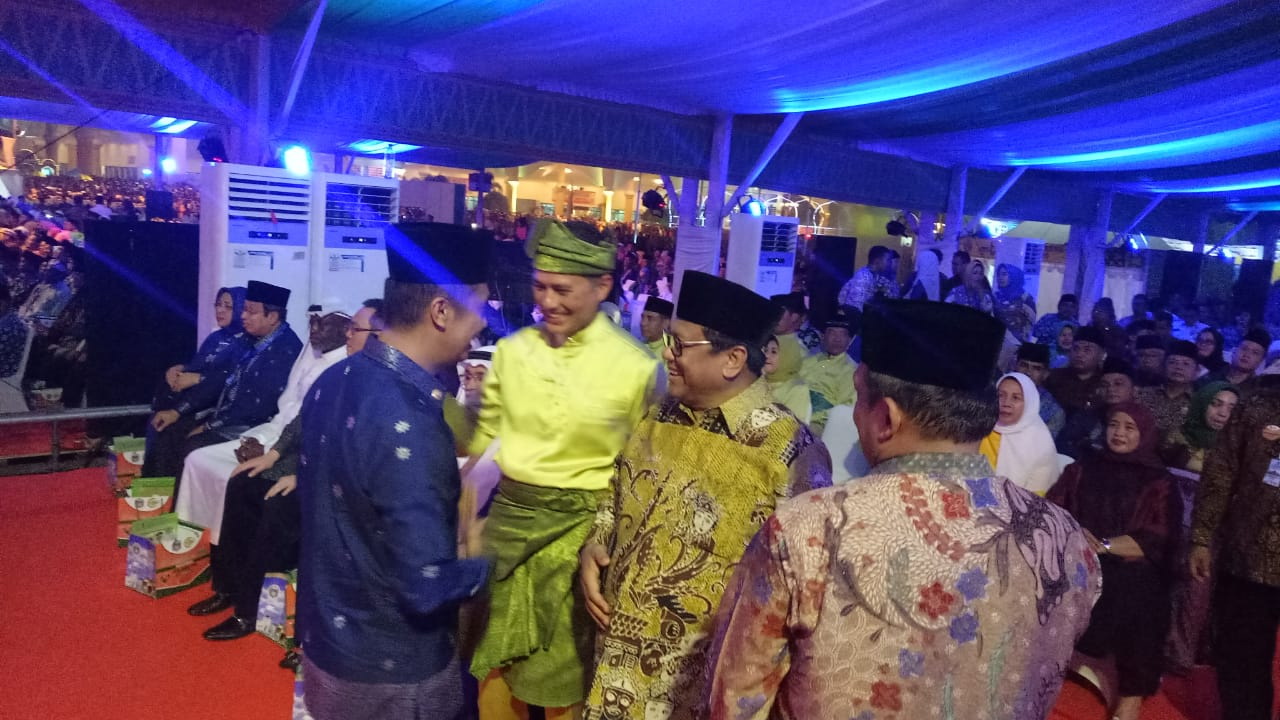 Wali Kota Pematangsiantar Hadiri Pembukaan MTQ Nasional XXVII 2018 Sumut yang Dibuka Oleh Presiden Jokowi