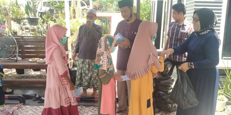 Bersyukur Kembali Tugas di Polres Madina, Kompol Agus Maryana Santuni Anak Yatim
