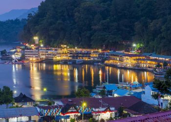 BPODT Resmikan Kampung Wisata Warna Warni Tigarihit, Parapat Danau Toba
