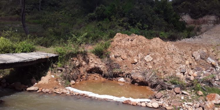 Sekda Taput Perintahkan Penghentian Pengerjaan Dana Desa