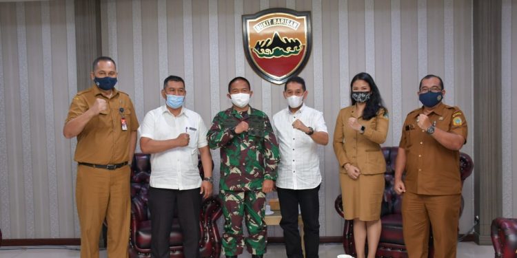 Peningkatan Kunjungan Wisata Danau Toba, Panitia Olahraga Dayung Nasional Audiensi ke Pangdam I/BB Peningkatan Kunjungan Wisata Danau Toba, Panitia Olahraga Dayung Nasional Audiensi ke Pangdam I/BB