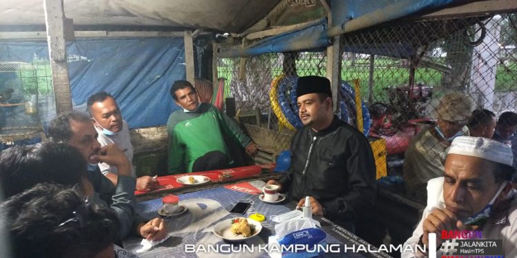 Minum Kopi di Kampung Kelahiran, Hasim Nostalgia Mengembala Kambing Minum Kopi di Kampung Kelahiran, Hasim Nostalgia Mengembala Kambing
