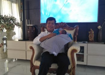 Mendapat Berkat Kelahiran Cucu Pertama, RHS: “Kekuatan Saya Semakin Bertambah”