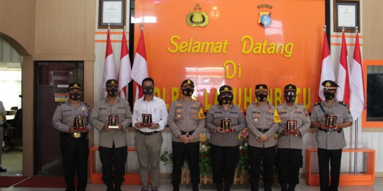 Polres Labuhanbatu Gelar Sertijab Kapolsek Aek Natas dan Panai Tengah Polres Labuhanbatu Gelar Sertijab Kapolsek Aek Natas dan Panai Tengah