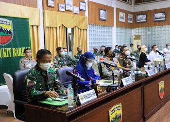 Pangdam I/BB Ikuti Rakor Penegakkan Disiplin Prokes Covid-19 Secara Virtual dengan Menko MI