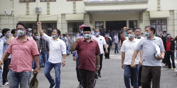 Hasim-TPS Maju Terus, Nggak Aci Ceng!