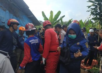Paman dan Ponakan Tewas dalam Satu Lubang
