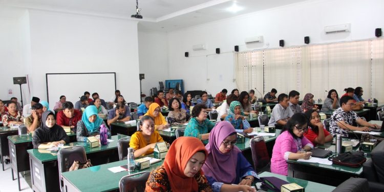 Selain Memiliki Integritas PNS Era Digital Harus Kompeten