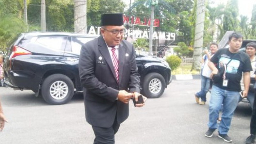 Kinerja Budi Utari Sebagai Sekda Siantar Dipertanyakan Kinerja Budi Utari Sebagai Sekda Siantar Dipertanyakan