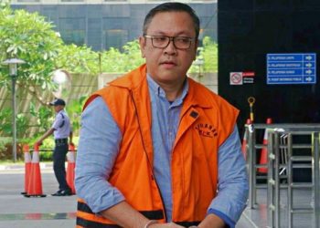Mantan Bupati Pakpak Bharat Dituntut 8 Tahun Penjara