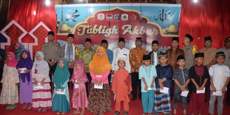 Tabligh Akbar Peringatan Maulid Nabi Muhammad SAW 1440 H Polres Nias Dihadiri Penetua Gereja Tabligh Akbar Peringatan Maulid Nabi Muhammad SAW 1440 H Polres Nias Dihadiri Penetua Gereja