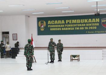 Danrindam I/BB Kolonel Inf Waston Purba Buka Diktukbasus Babinsa TNI AD TA 2020 di Siantar